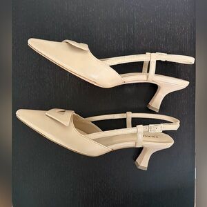 FRAU Leather Nude Heels – Leather Lined | Sz 39 | 2.5” Heel